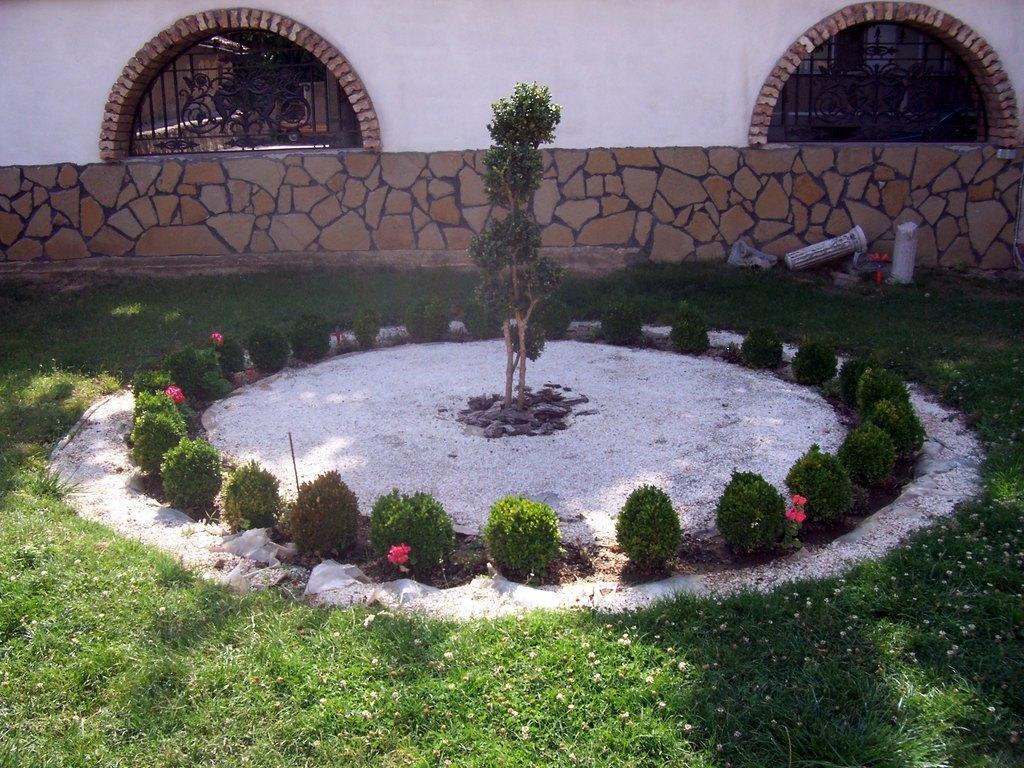 Fenerite Family Hotel Тарговыште Экстерьер фото